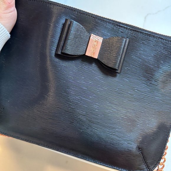 Ted Baker London Bow Leather Crossbody Bag - Picture 4 of 5